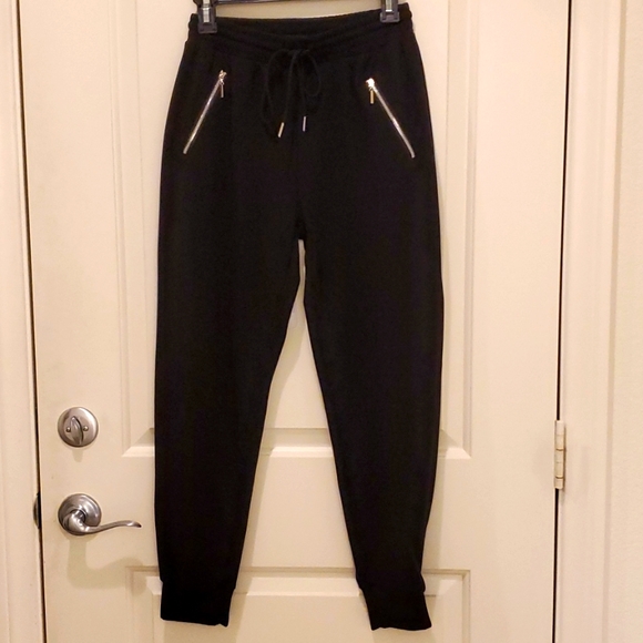 INDERO Pants - NDERO Black Sweatpants.